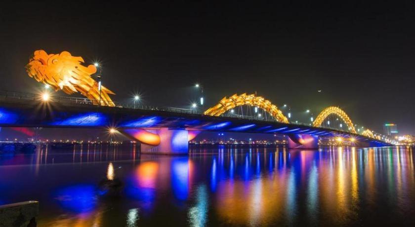 Hotel Tasmania Hotel Danang