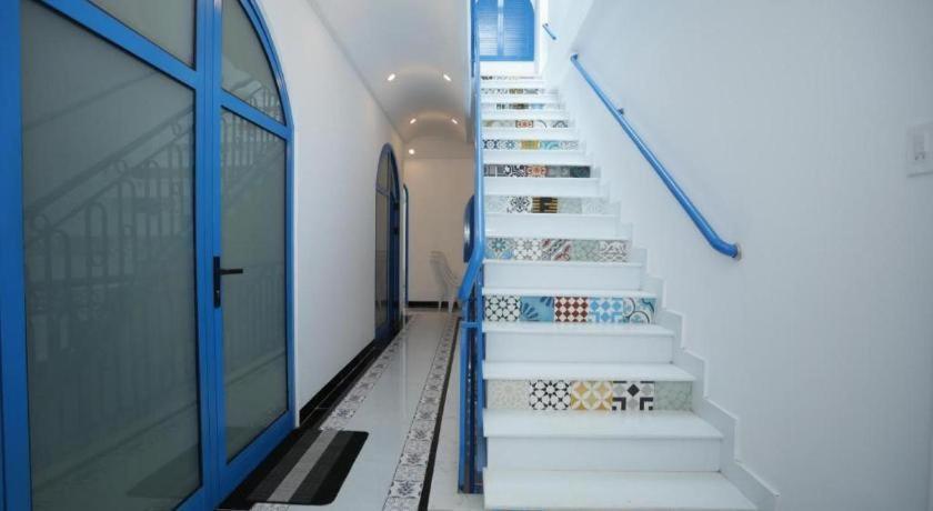 Tasmania Hotel Danang 2*