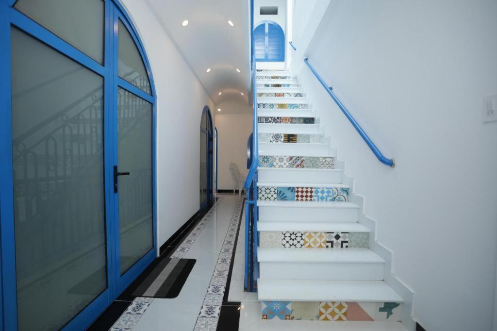 Tasmania Hotel Danang 2*